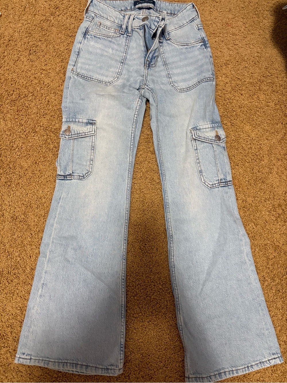 Aeropostale 000 short Light Wash Cargo Flare Jeans - Women's